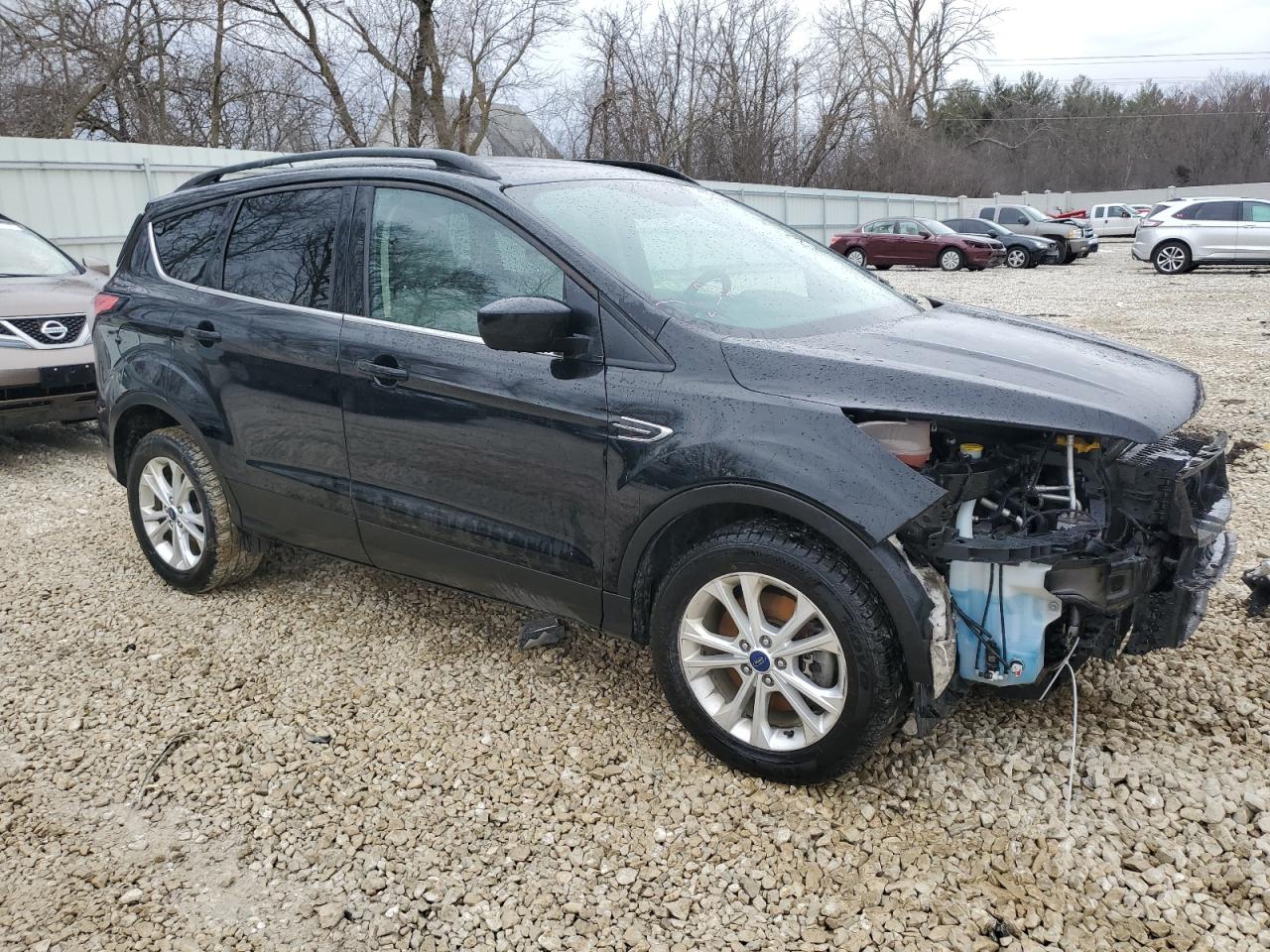 1FMCU9GD0HUE88235 FORD ESCAPE 2017