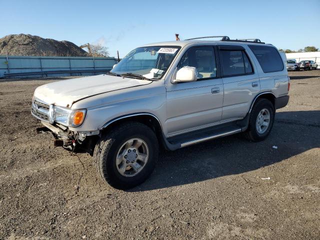 2000 Toyota 4Runner SR5