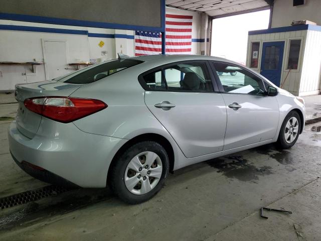 KNAFX4A6XF5415495 KIA FORTE LX
