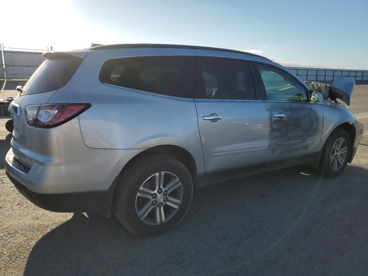 1GNKRHKDXHJ180226 CHEVROLET TRAVERSE 2017