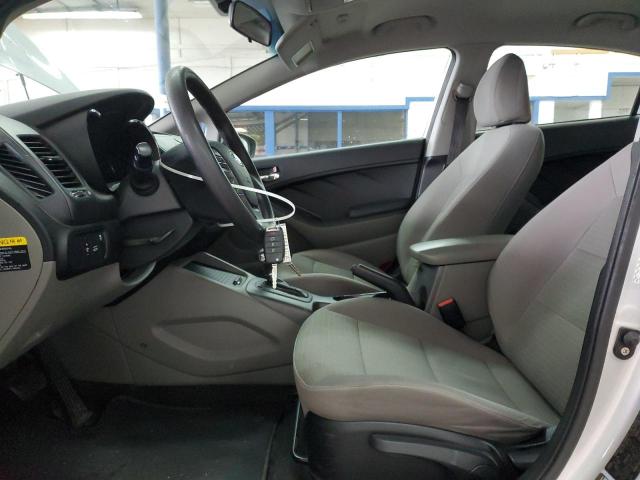 KNAFX4A6XF5415495 KIA FORTE LX