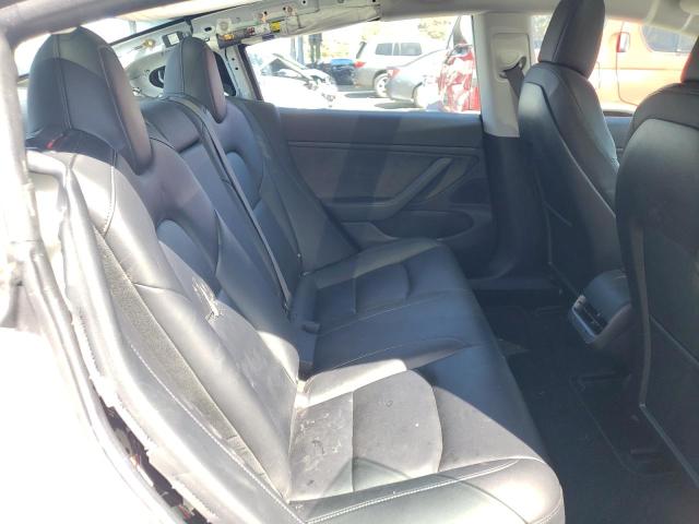 5YJ3E1EA8JF049004 Tesla MODEL 3