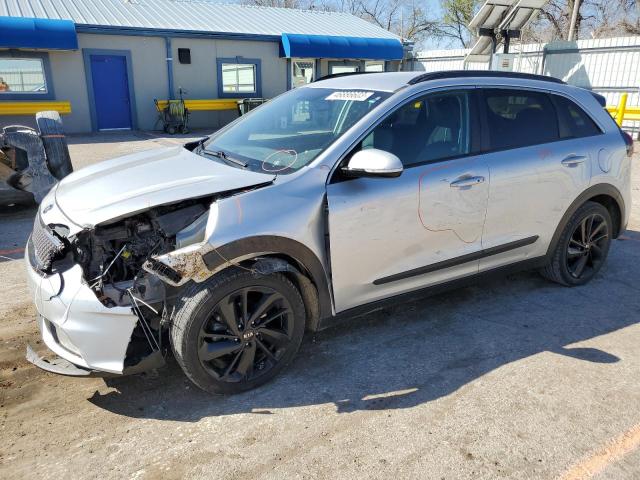 Salvage cars for sale from Copart Wichita, KS: 2019 KIA Niro EX