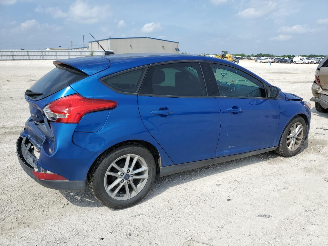 1FADP3K2XJL330778 2018 Ford Focus Se