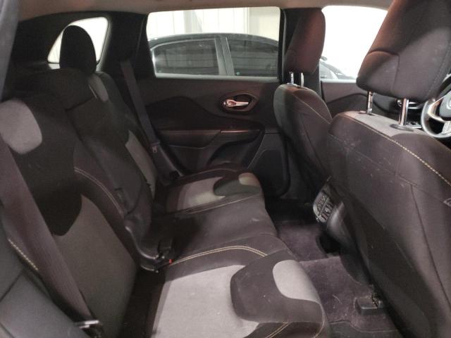 1C4PJMAS9GW252047 Jeep Cherokee Sport