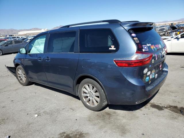 5TDJZ3DC0HS182825 2017 TOYOTA SIENNA - Image 2