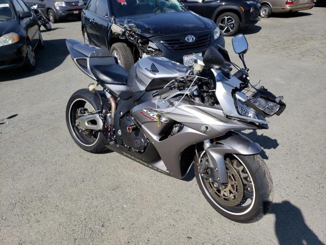 2006 HONDA CBR1000 RR - JH2SC57196M200234