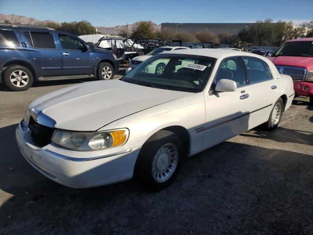 2000 Lincoln Town Car Executive