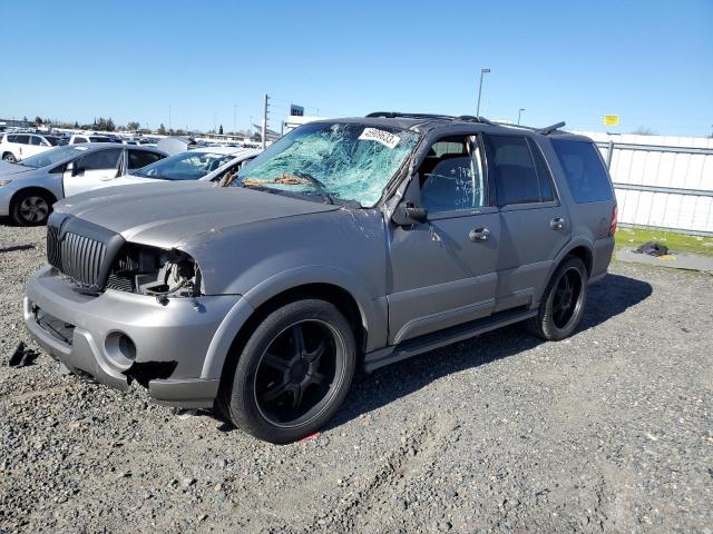 2003 Lincoln Navigator 