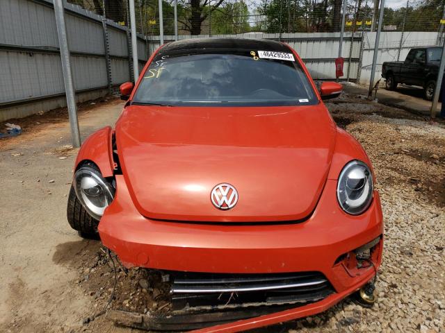 2018 VOLKSWAGEN BEETLE SE - 3VWJD7AT3JM728725