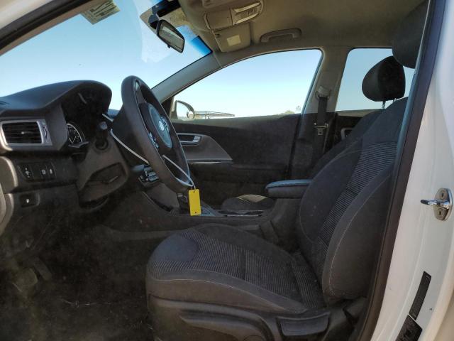 KNDCB3LC6J5204868 KIA NIRO FE