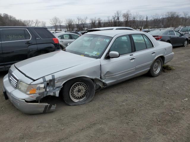 2000 Ford Crown Victoria LX