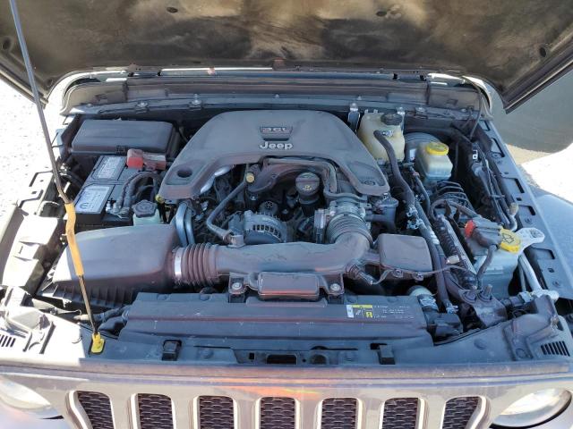 1C4HJXEG4JW323495 Jeep Wrangler Unlimited Sahara