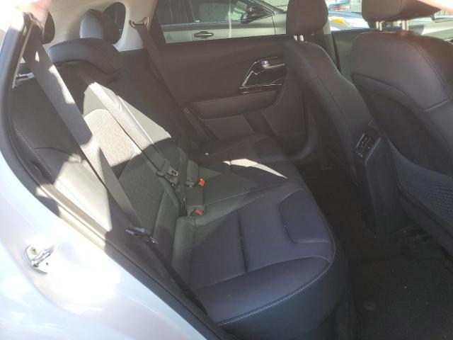 KNDCC3LCXJ5162668 KIA NIRO EX