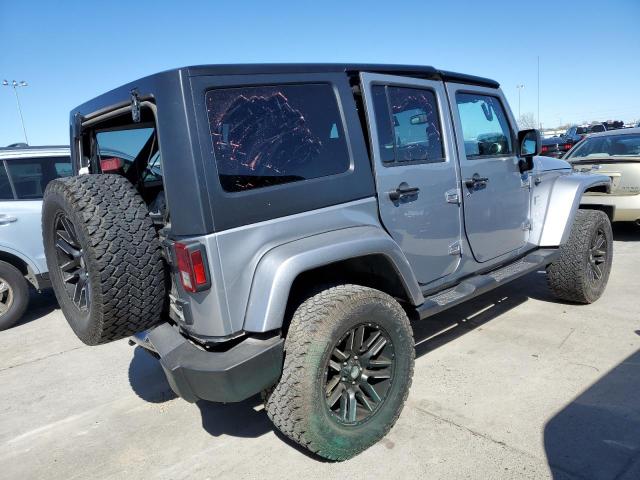 1C4HJWEG9JL920556 Jeep Wrangler Unlimited Sahara