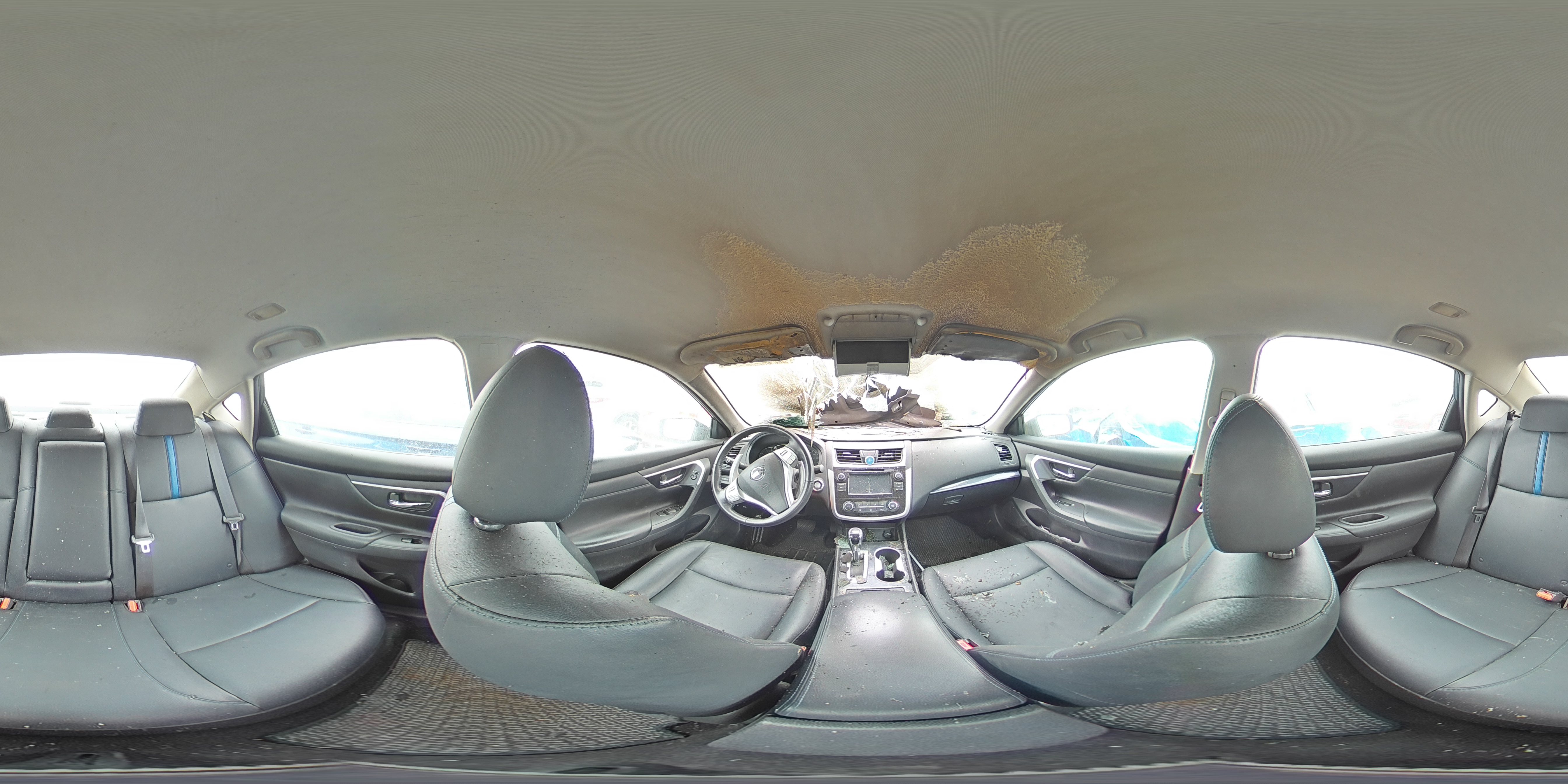 2018 Nissan Altima - Image 13