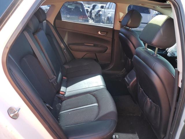 5XXGT4L35JG245265 KIA Optima Lx