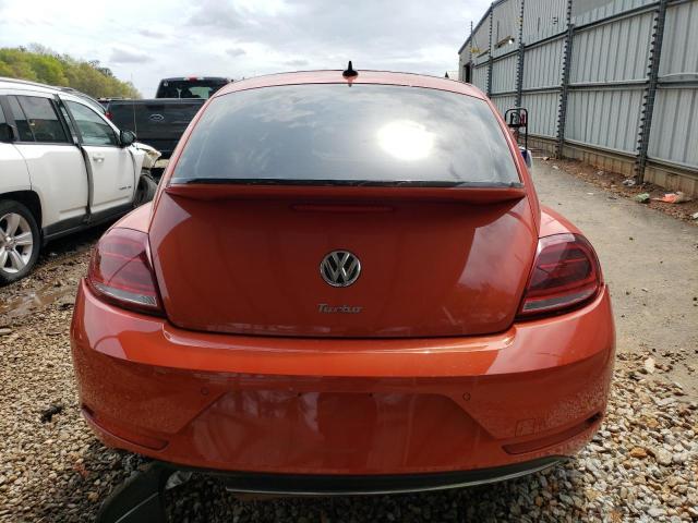 2018 VOLKSWAGEN BEETLE SE - 3VWJD7AT3JM728725