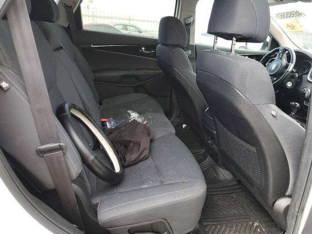 5XYPGDA53HG220203 KIA SORENTO LX