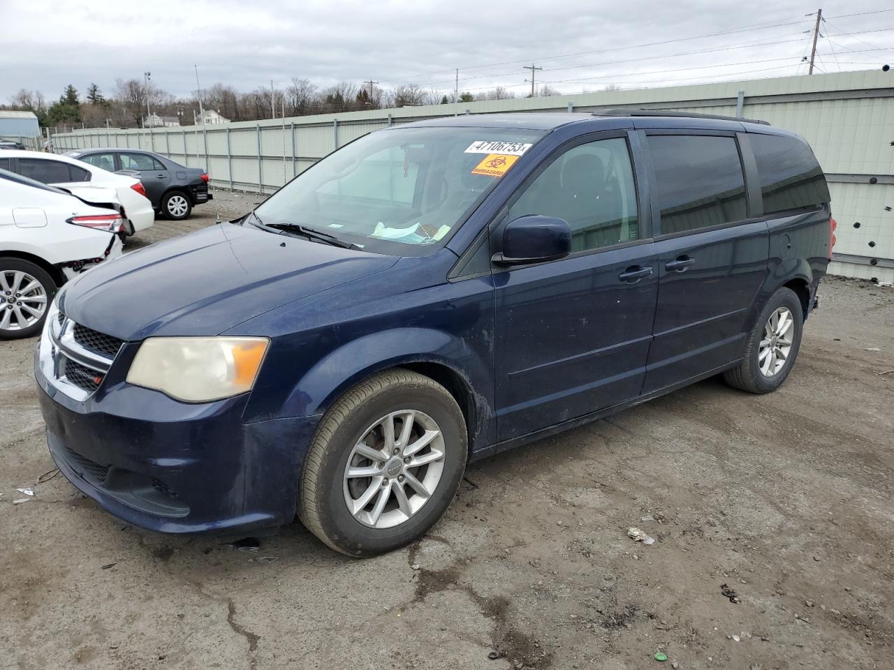  Salvage Dodge Caravan