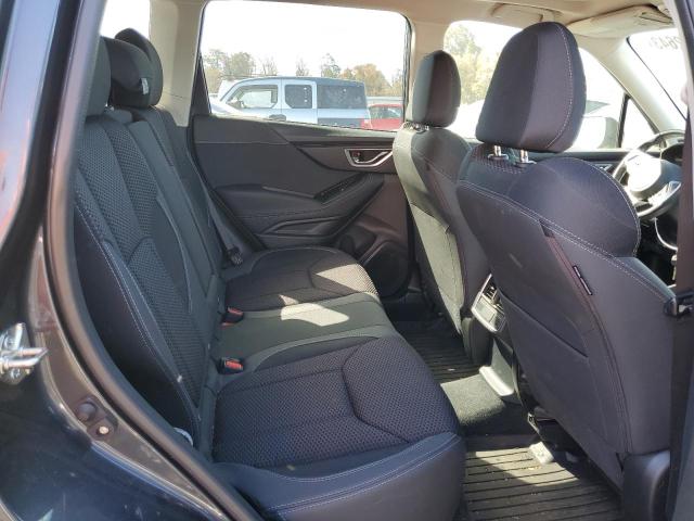 JF2SKAEC9KH529514 Subaru Forester Premium