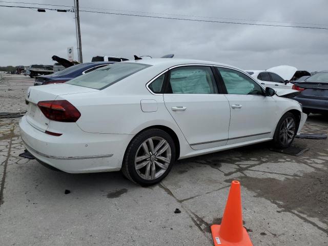 2017 VOLKSWAGEN PASSAT SEL - 1VWCT7A37HC079468