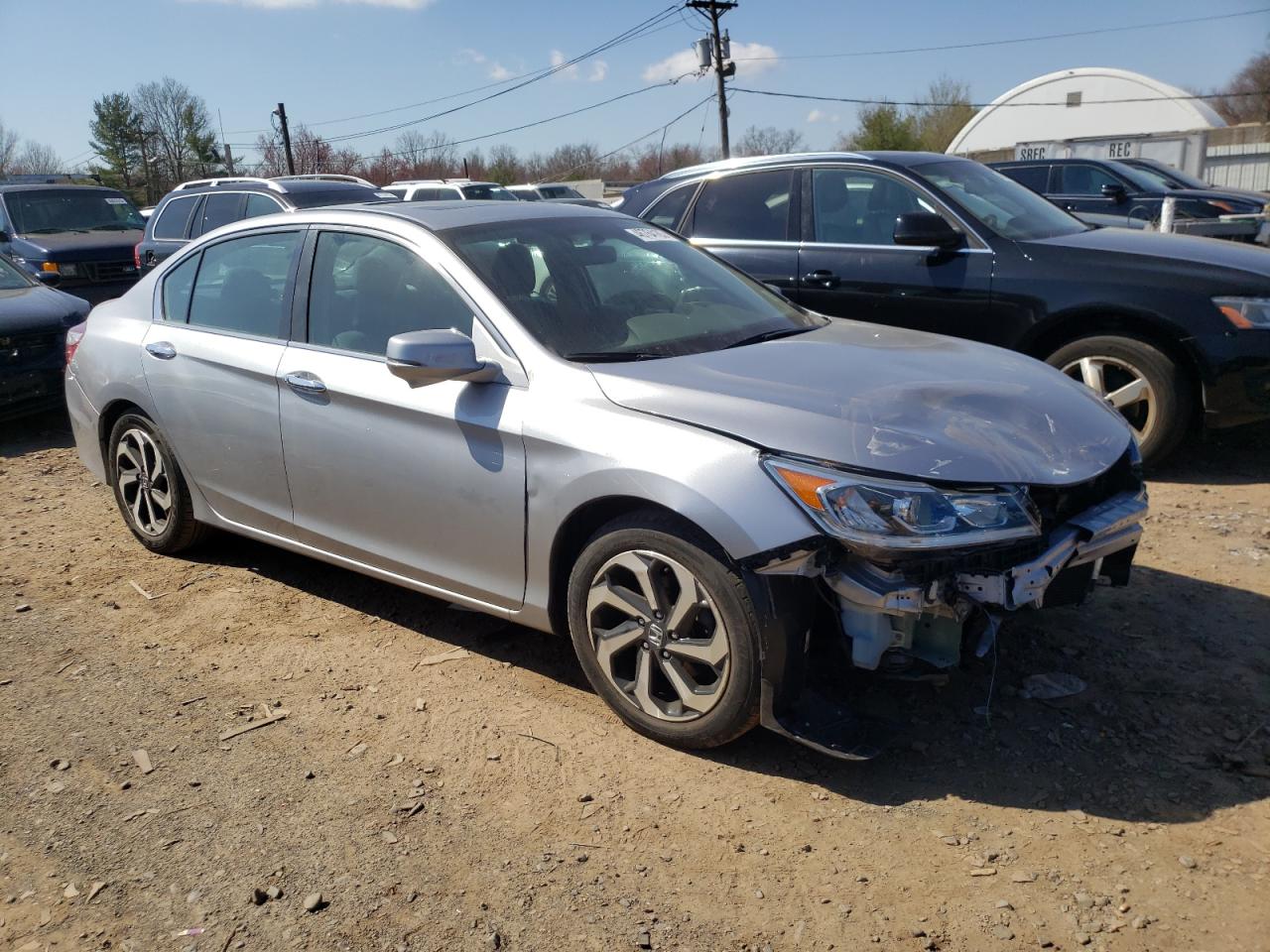 1HGCR2F73HA176390 HONDA ACCORD 2017