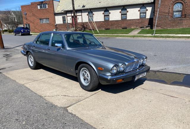 1987 Jaguar XJ 