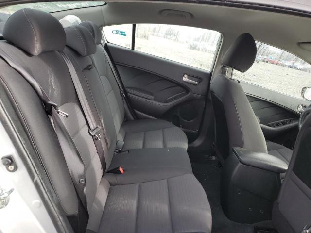 3KPFL4A79JE249135 KIA FORTE LX