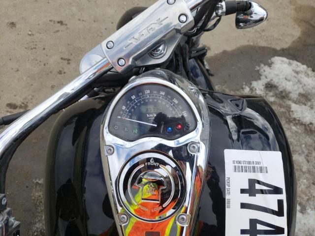 2002 HONDA VTX1800 R - 1HFSC49272A000141