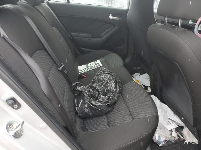 3KPFK4A78JE203766 KIA FORTE LX