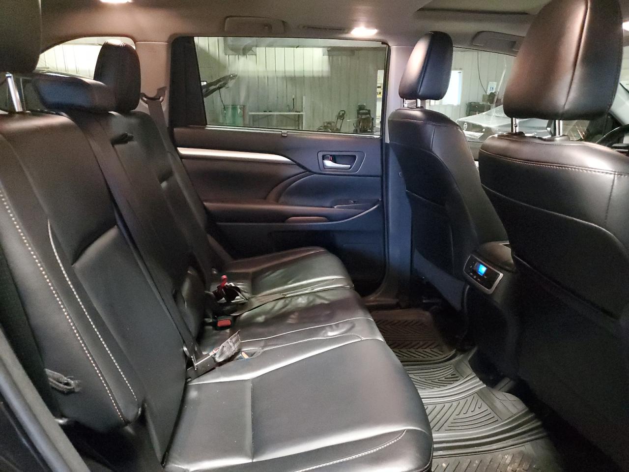 5TDJZRFH3HS362361 TOYOTA HIGHLANDER 2017
