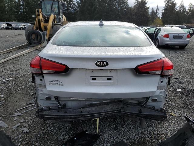 3KPFL4A79JE249135 KIA FORTE LX