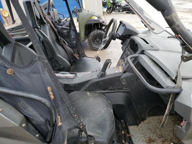 2016 CAN-AM COMMANDER - 3JBKKAP23GJ002756