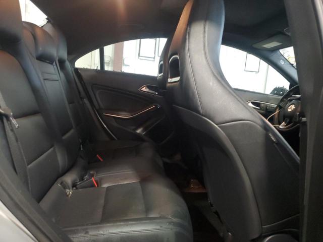 2015 MERCEDES-BENZ C250 WDDSJ4GB6FN210219