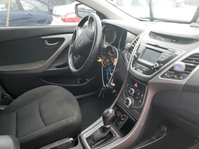 2015 HYUNDAI ELANTRA SE - 5NPDH4AE6FH576750