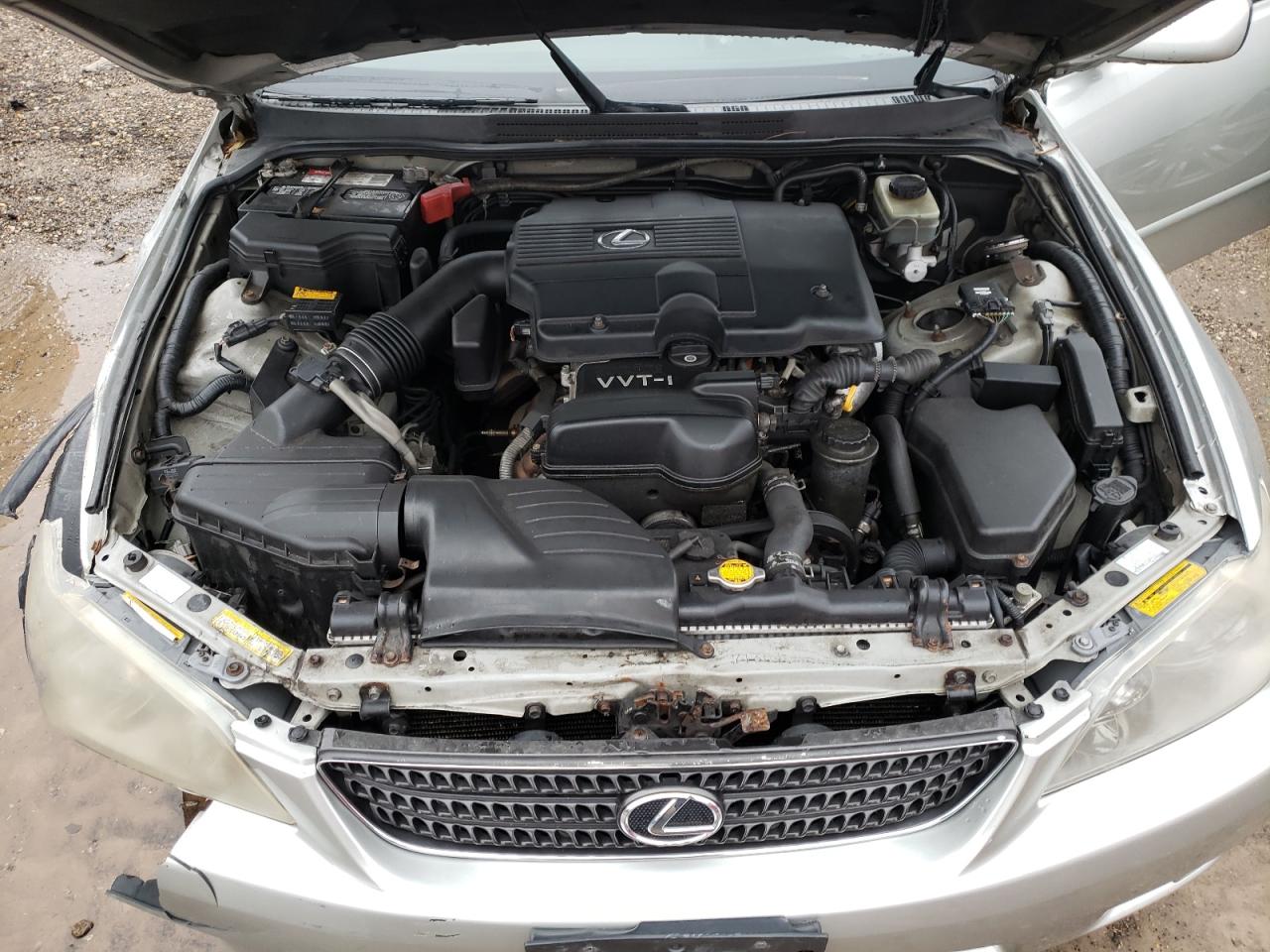 JTHBD192X40085618 2004 Lexus Is 300