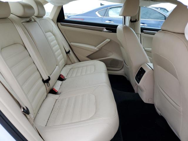 2017 VOLKSWAGEN PASSAT SEL - 1VWCT7A37HC079468