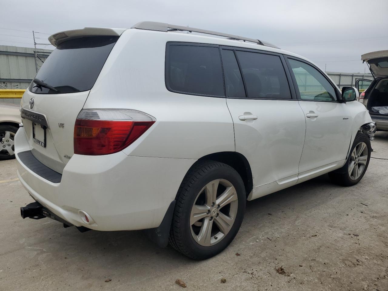 JTEES43A392131951 2009 Toyota Highlander Sport