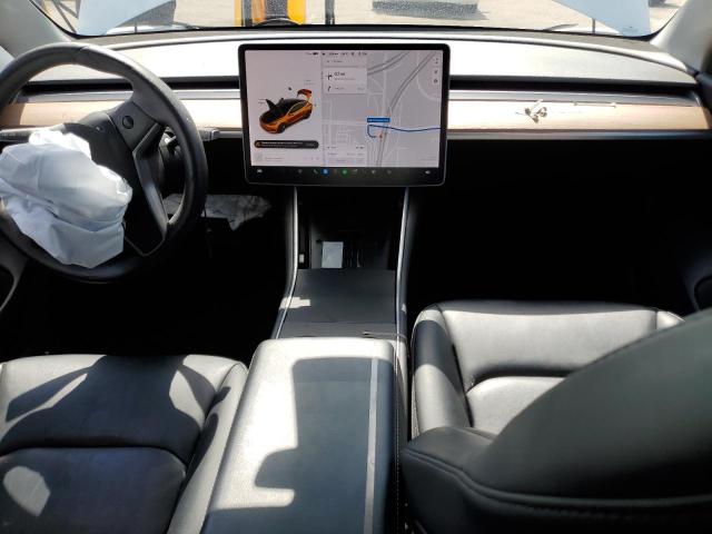 5YJ3E1EA3LF613676 Tesla MODEL 3