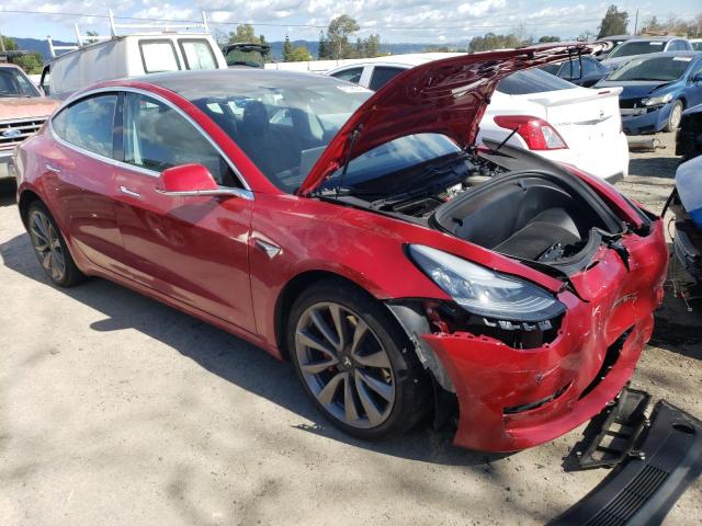 5YJ3E1EBXJF115898 Tesla MODEL 3
