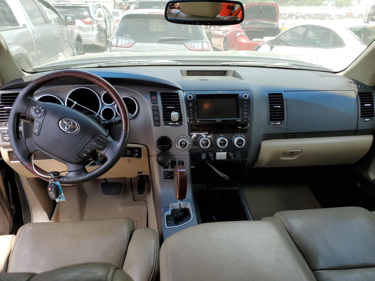 2011 Toyota Sequoia - Image 8