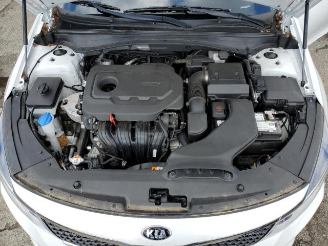 5XXGT4L38JG242070 KIA Optima Lx