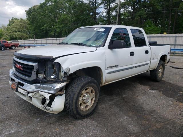 2005 GMC Sierra 2500HD 