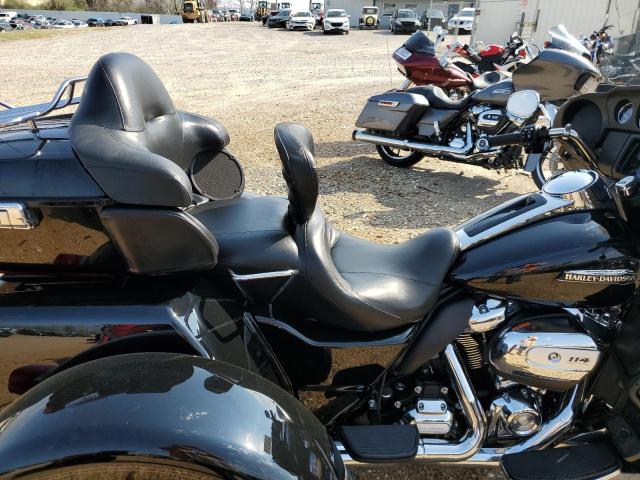 2021 HARLEY-DAVIDSON FLHTCUTG 1HD1MAF13MB852950
