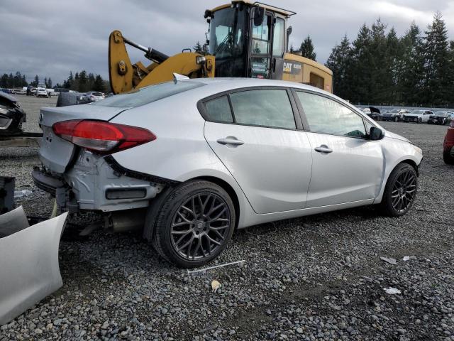 3KPFL4A79JE249135 KIA FORTE LX