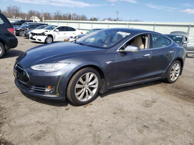 2015 Tesla Model S 85D