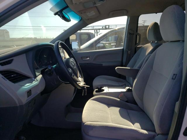 5TDKK3DCXFS669648 Toyota SIENNA LE