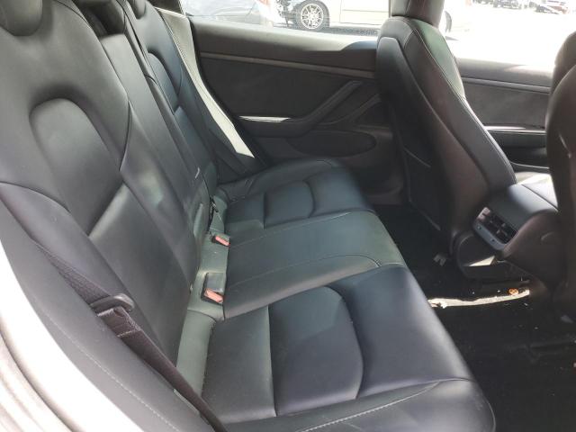 5YJ3E1EA3LF613676 Tesla MODEL 3