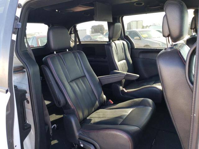 2C4RDGEG2JR224260 Dodge Grand Caravan Gt